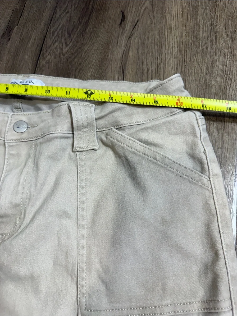 Men's Cargo Pants in Beige - Classic Utility Style